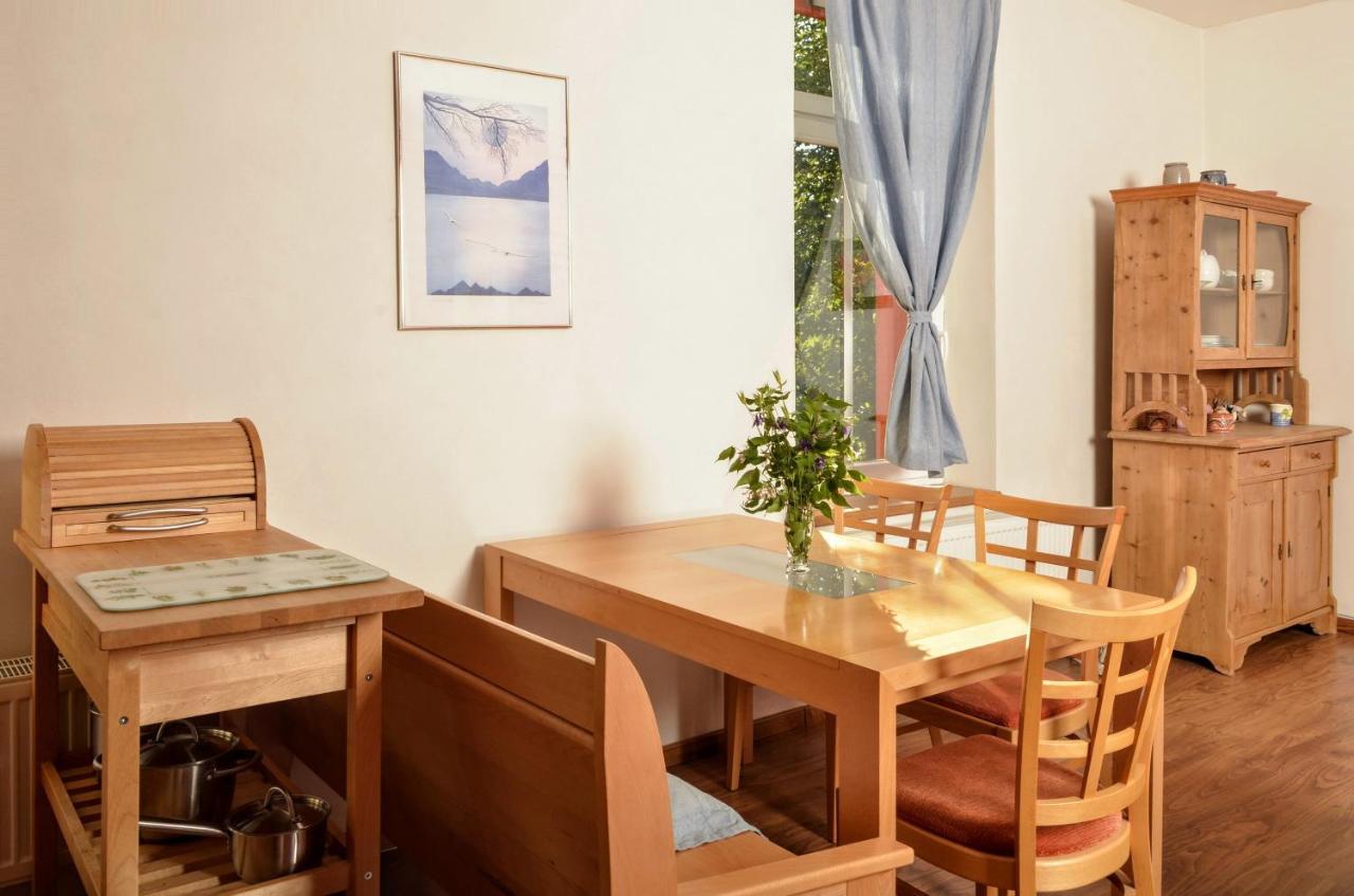 Apartmany Irisis Chvalec Extérieur photo