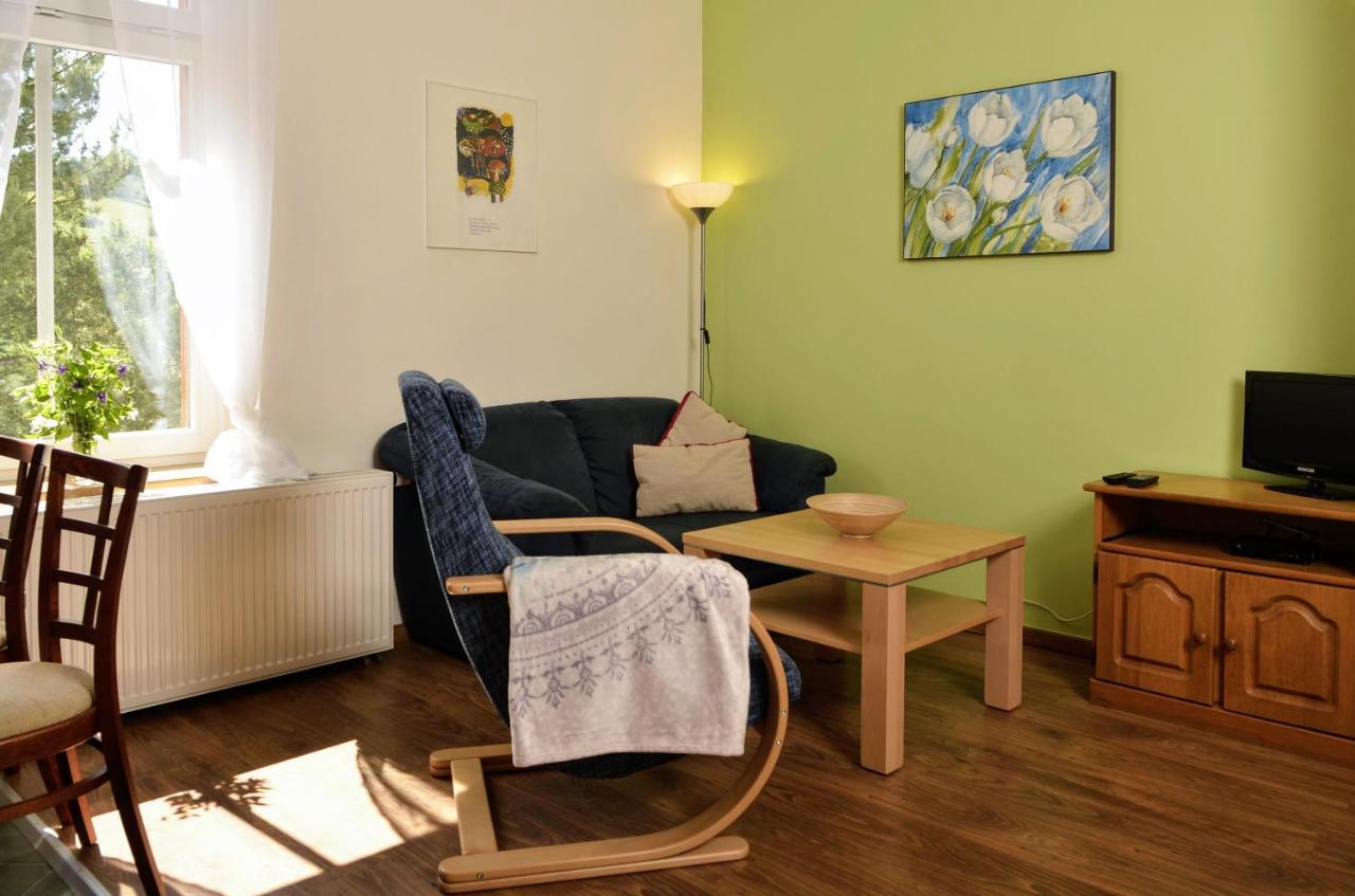 Apartmany Irisis Chvalec Extérieur photo