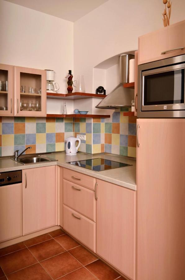 Apartmany Irisis Chvalec Extérieur photo